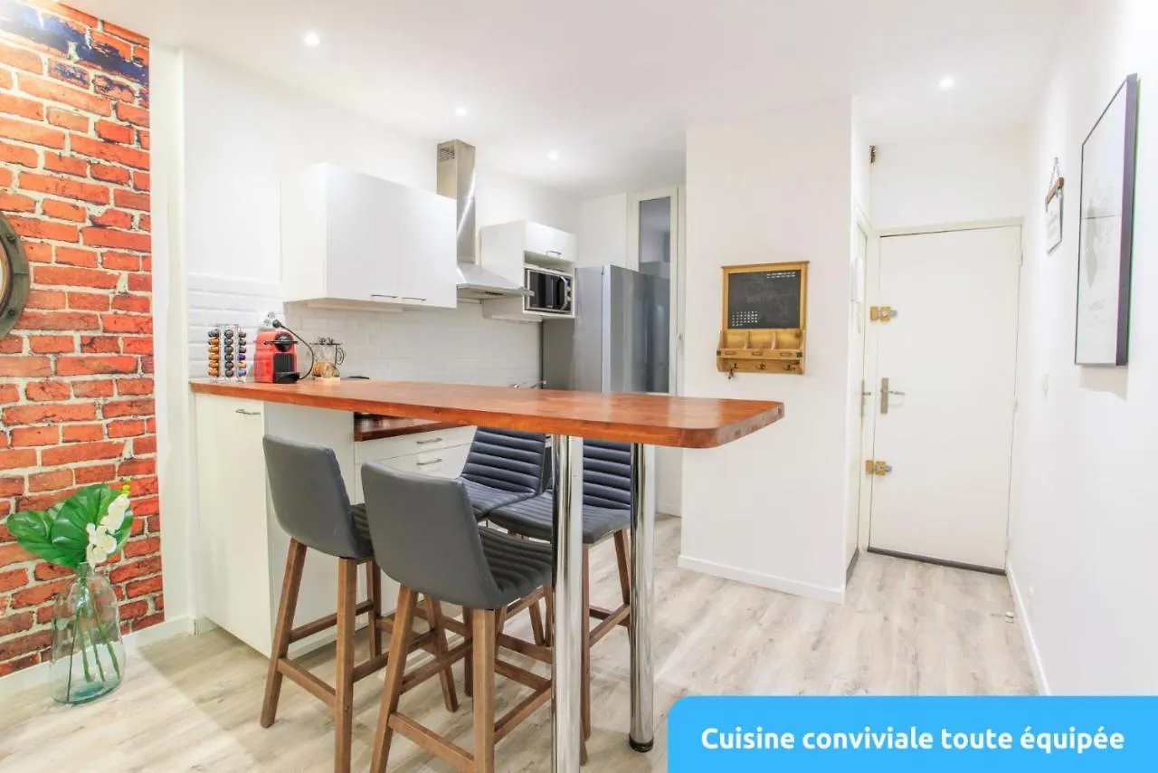 Sud Passion - Fada Vieux Port - Calme - Linge De Qualite - Lit King Size - Fibre Apartment Marseille 0*,  France